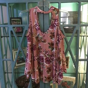Fabrik open shoulder floral top